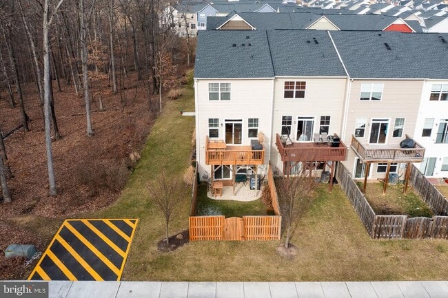 property at 111 Notions Ct