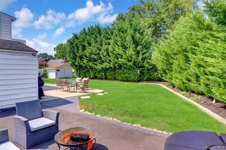 290 Eastwood Ave in Deer Park, NY - Building Photo - Building Photo