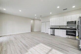 1213 County St E in Lehigh Acres, FL - Building Photo - Building Photo