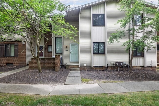 property at 11515 Pearl Rd