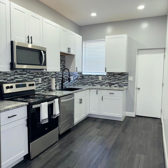 property at 1602 Moreland Ave