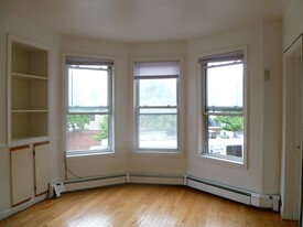 848 Huntington Ave, Unit 2 Apartamentos