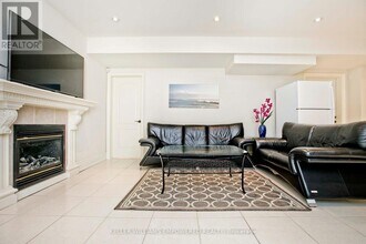 206 Kingsdale Ave in Toronto, ON - Building Photo - Building Photo