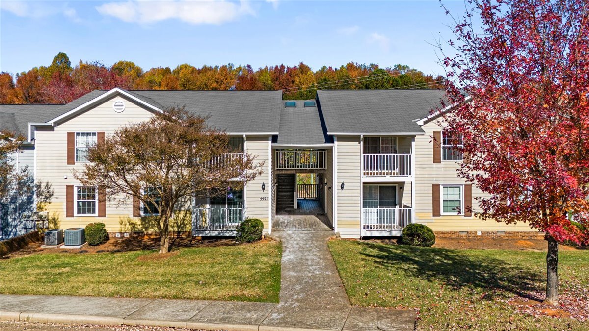 5521 Hornaday Rd in Greensboro, NC - Building Photo