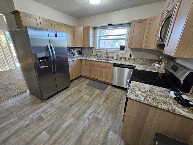 property at 214 E Hughes Cir