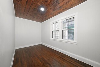 3324 W Warner Ave, Unit 1 in Chicago, IL - Building Photo - Building Photo