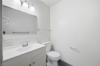 127 Blackburn St in Campbell, OH - Building Photo - Building Photo