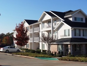 Solstice Senior Living at Grapevine in Grapevine, TX - Foto de edificio - Building Photo