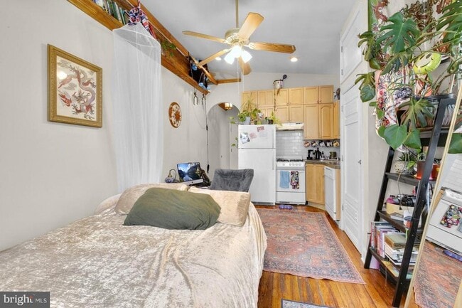 property at 858 N 25th St
