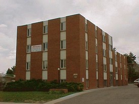 1680 Hanover St Apartments