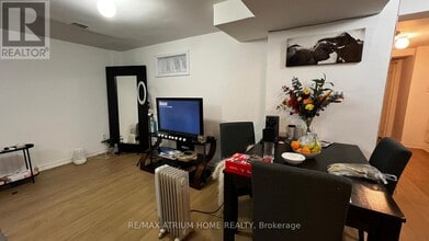 5389 Wilderness Trail in Mississauga, ON - Building Photo - Building Photo