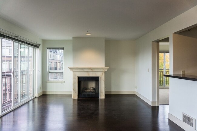 property at 1711 E Olive Wy