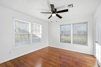 4020 Maple Ave in Waco, TX - Building Photo - Building Photo