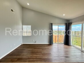 1410 Shoshone St in Oceanside, CA - Building Photo - Building Photo