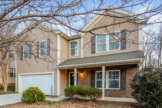 4315 Houldsworth Dr in Charlotte, NC - Building Photo - Building Photo