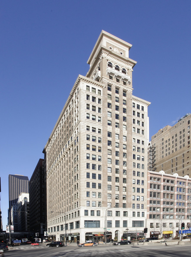 Six North Michigan Building in Chicago, IL - Building Photo - Building Photo