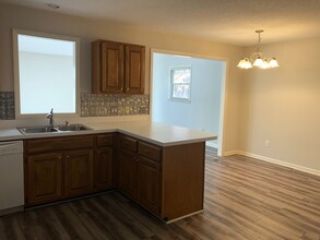 112 Barrett Pl in Durham, NC - Building Photo - Building Photo