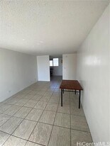 1118 Pua Ln in Honolulu, HI - Building Photo