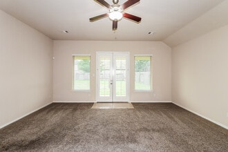 3526 Cambridge Falls Dr in Fresno, TX - Building Photo - Building Photo