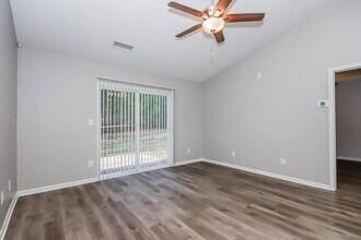 1641 Galesburg St in Charlotte, NC - Building Photo - Building Photo