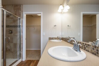 1906 W Summit Pkwy in Spokane, WA - Building Photo - Building Photo