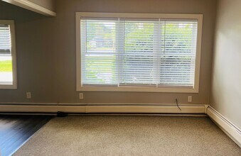 169-171 Bank Street Extension in Lebanon, NH - Building Photo - Building Photo