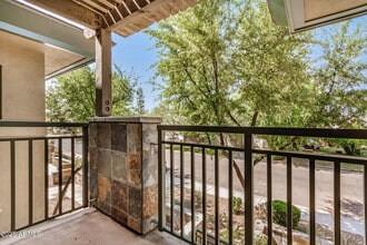 815 E Rose Ln in Phoenix, AZ - Building Photo - Building Photo