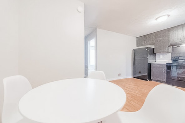 2628 Candler Woods Dr in Decatur, GA - Foto de edificio - Building Photo