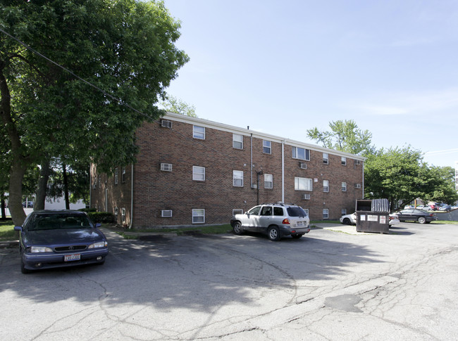 44 Sturbridge Rd in Columbus, OH - Foto de edificio - Building Photo