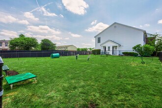 Alkire Glen in Columbus, OH - Foto de edificio - Building Photo