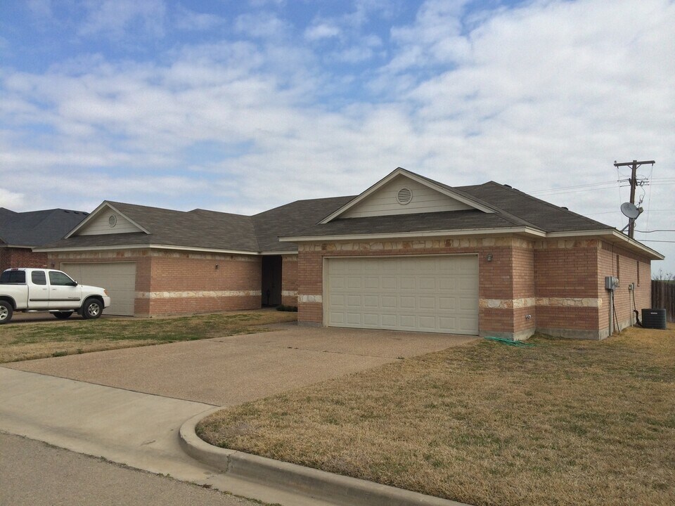 712 Paso Fino St in Robinson, TX - Building Photo
