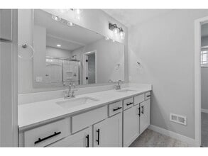 5066 Lander Ave NE in Albertville, MN - Building Photo - Building Photo
