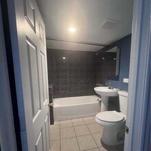 4202 N Sacramento Ave in Chicago, IL - Building Photo - Building Photo