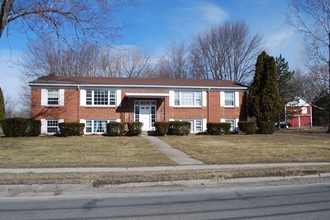 58 Parrish Street in Canandaigua, NY - Building Photo - Building Photo