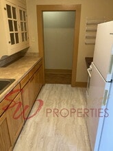 1026 W Vanderbilt St in Stephenville, TX - Building Photo - Building Photo