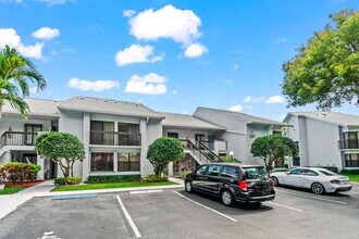 5054 Golfview Ct in Delray Beach, FL - Building Photo - Building Photo