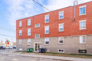 396 9E Av in Montréal, QC - Building Photo