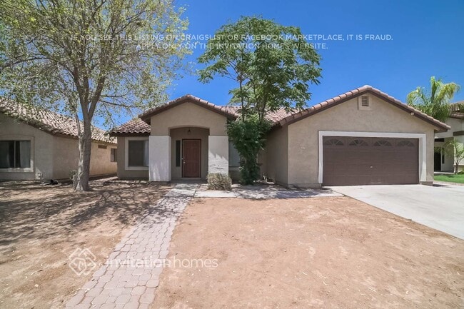 property at 10378 W Piccadilly Rd