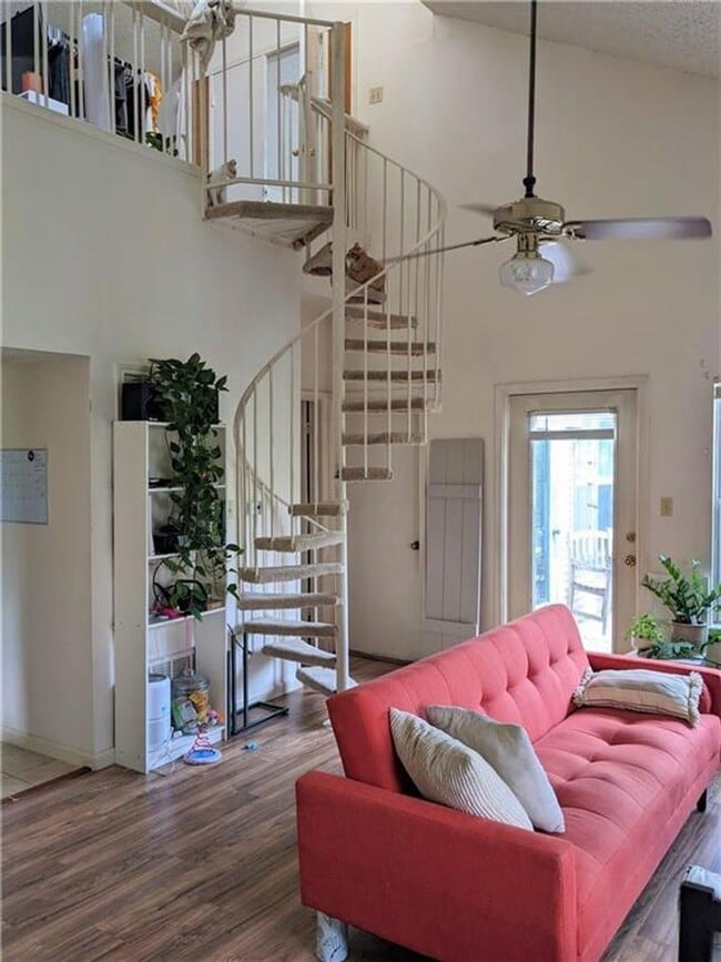 property at 3115 Tom Green St