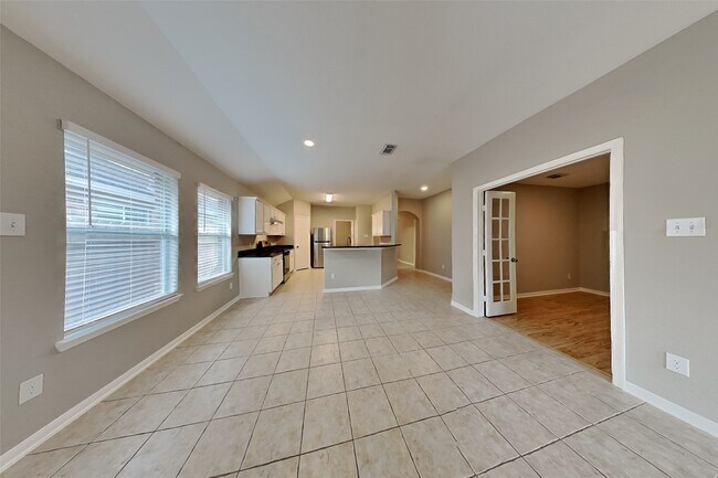 32331 Summer Park Ln in Conroe, TX - Building Photo - Building Photo