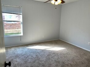 8014 Stowe Springs Ln in Arlington, TX - Building Photo - Building Photo