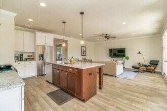 874 Lowery Dr in Fort Walton Beach, FL - Building Photo - Building Photo