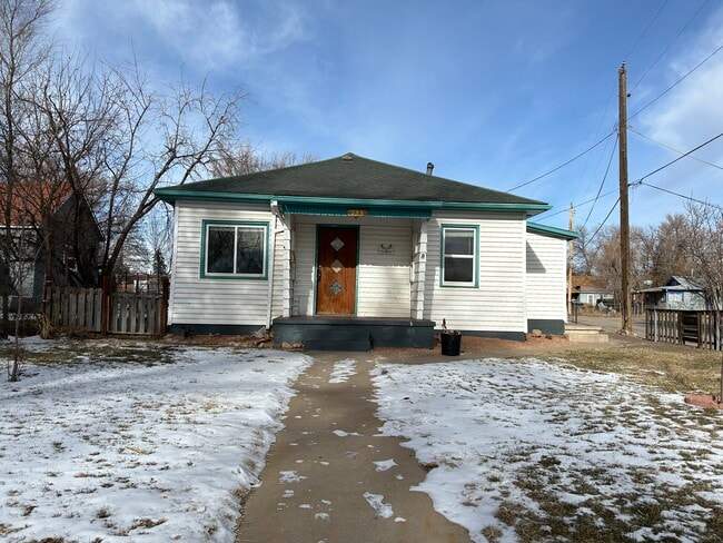 property at 135 Jewell Ave