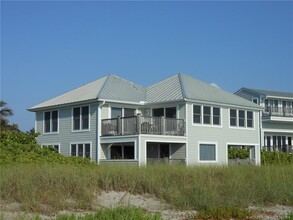 1871 NE Ocean Blvd in Stuart, FL - Building Photo - Building Photo