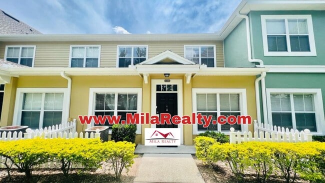 property at 2215 San Vittorino Cir