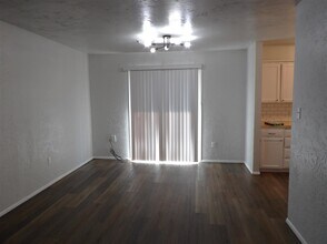 2355 NW 41st St in Lawton, OK - Foto de edificio - Building Photo