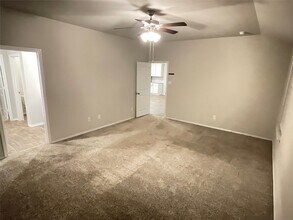 16004 Birch Bay Ln in Conroe, TX - Building Photo - Building Photo