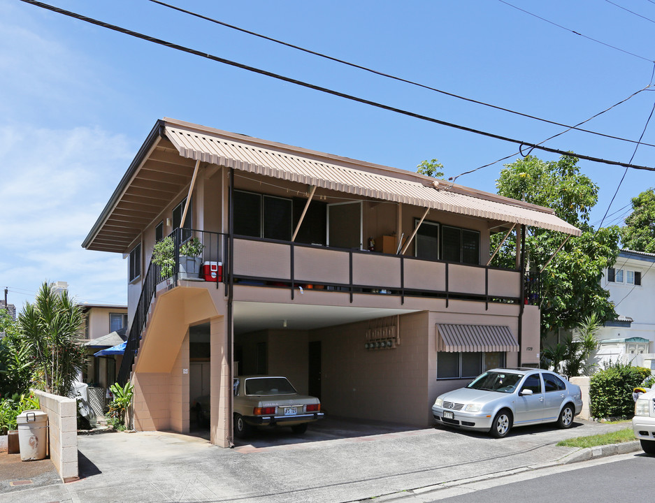 1729 Malanai St in Honolulu, HI - Building Photo