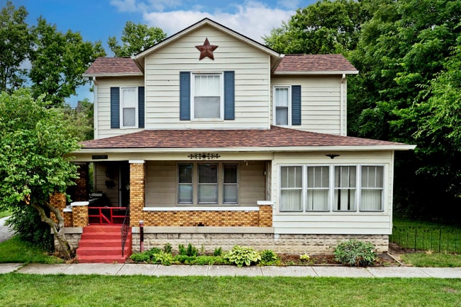 property at 269 N Vine St