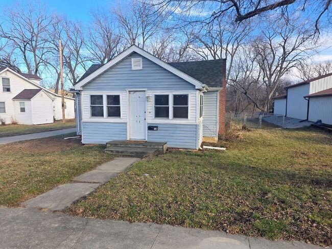 114 N 5th St in Adel, IA - Building Photo - Building Photo